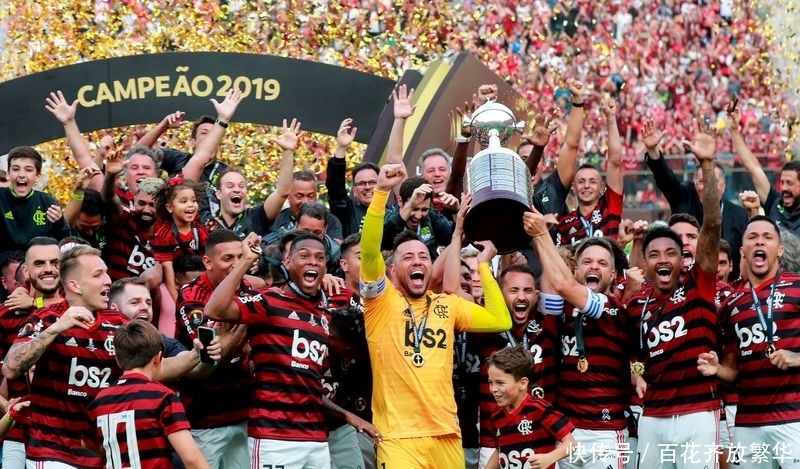 中国足球的 中国足球的