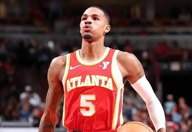 是年轻球员 是年轻球员