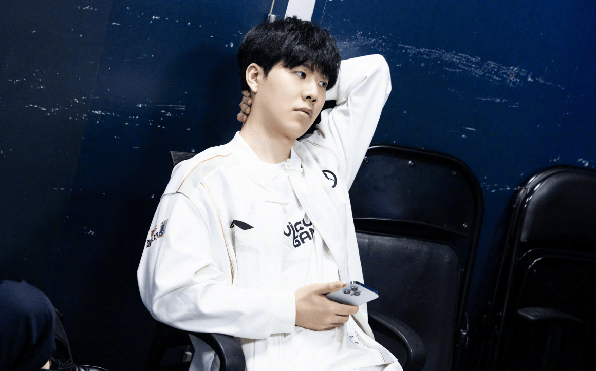 他在对抗成 他在对抗成